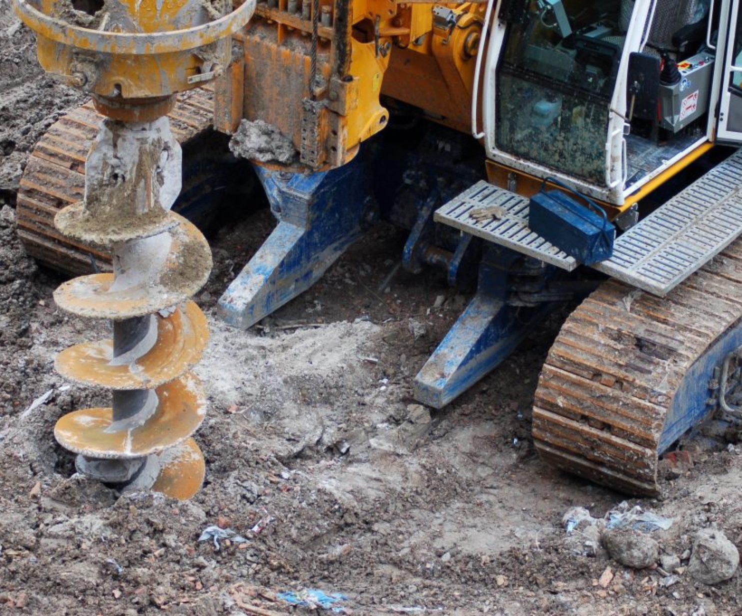 drilling tractor
